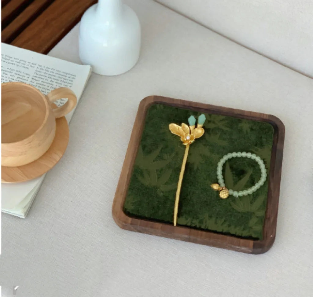 Solid wood walnut necklace display stand with ink painting bamboo design jewellery rack