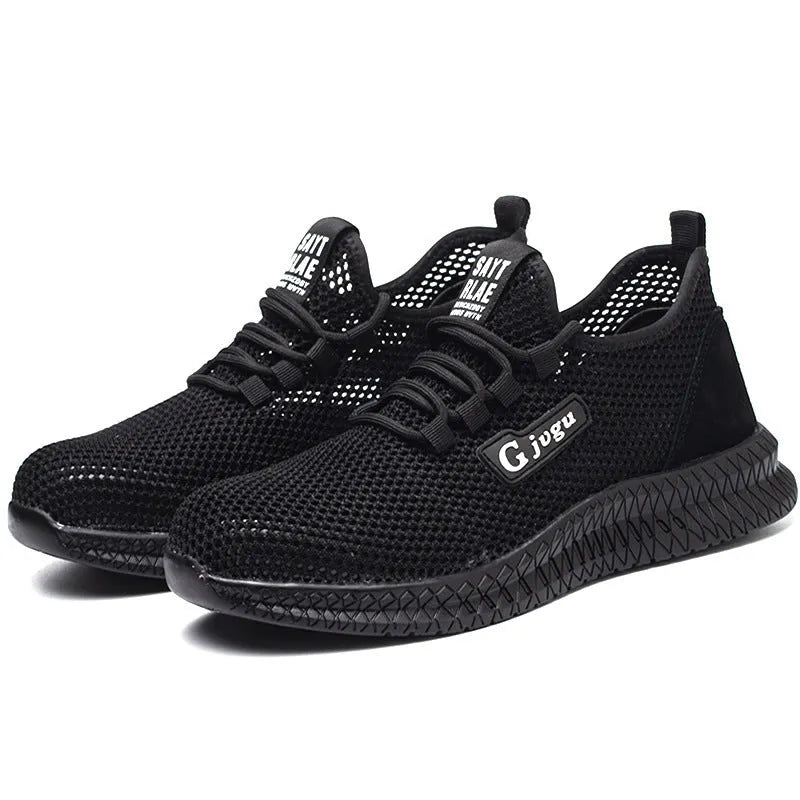 Men's low-top Flyknit safety work shoes in black, featuring a steel toe cap.