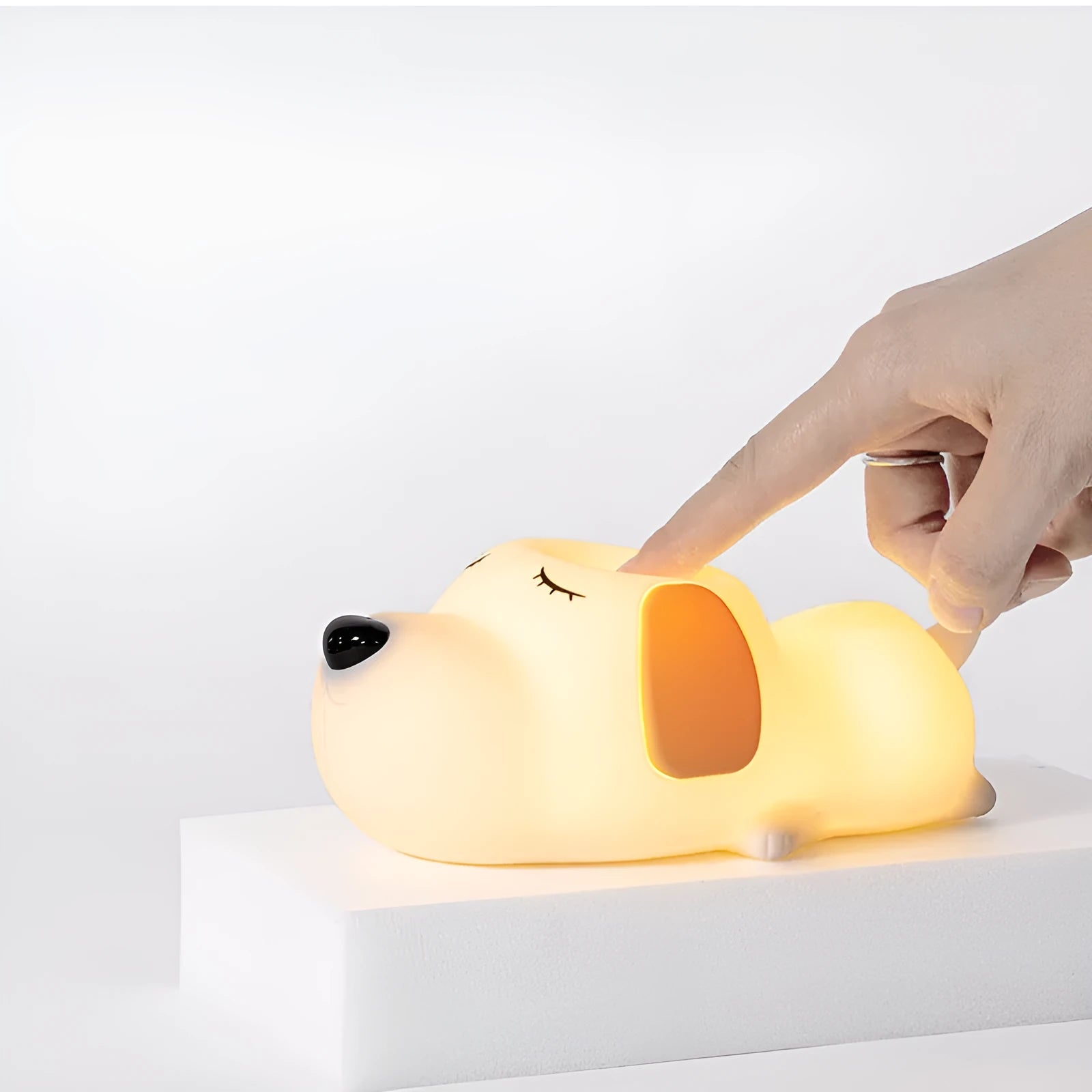 Cute two-colour cartoon dog silicone night lamp with USB charging cable