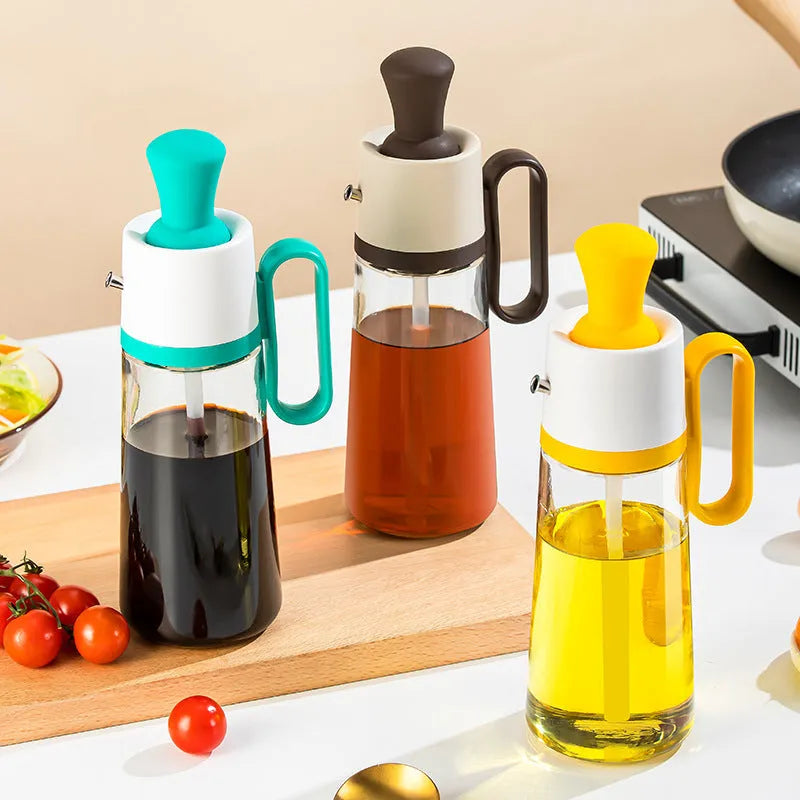 Glass oil dispenser with silicone brush for cooking and BBQ, 550ml capacity with stainless steel nozzle