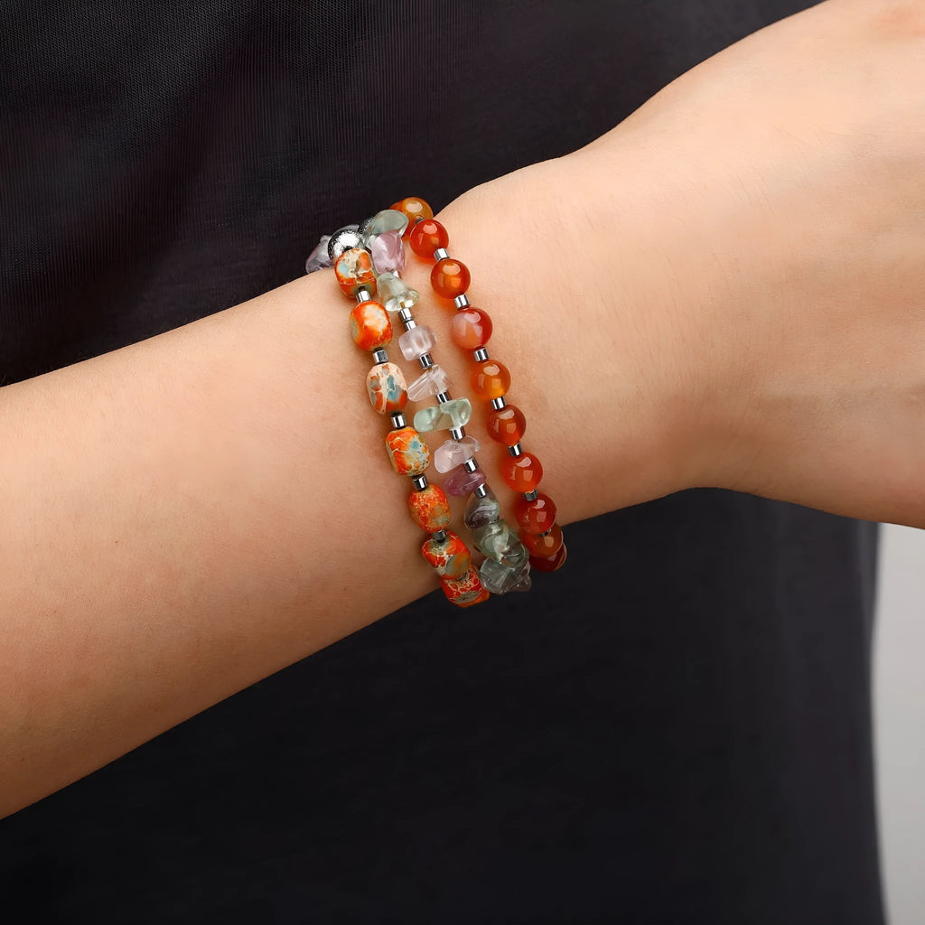 Hand-woven Persian Gulf agate bracelet with geometric round beads design