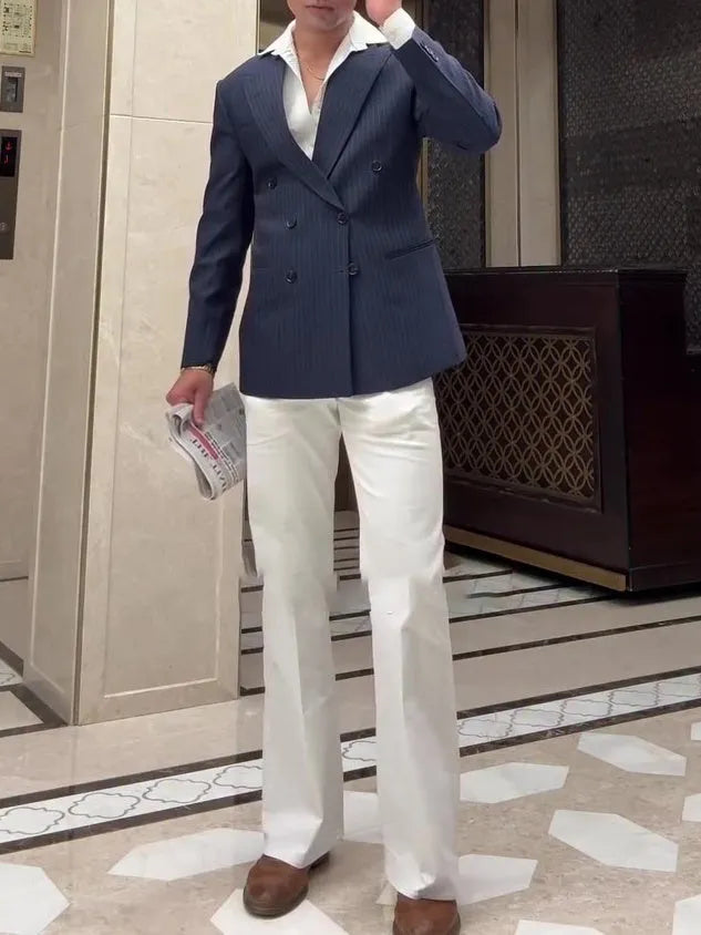 Men's striped double breasted blazer with regular fit and classic design