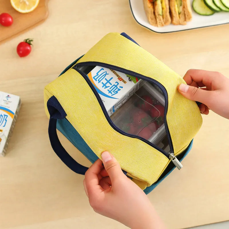 Aluminium foil lunch insulation bag in Oxford cloth with colour options for travel food transport