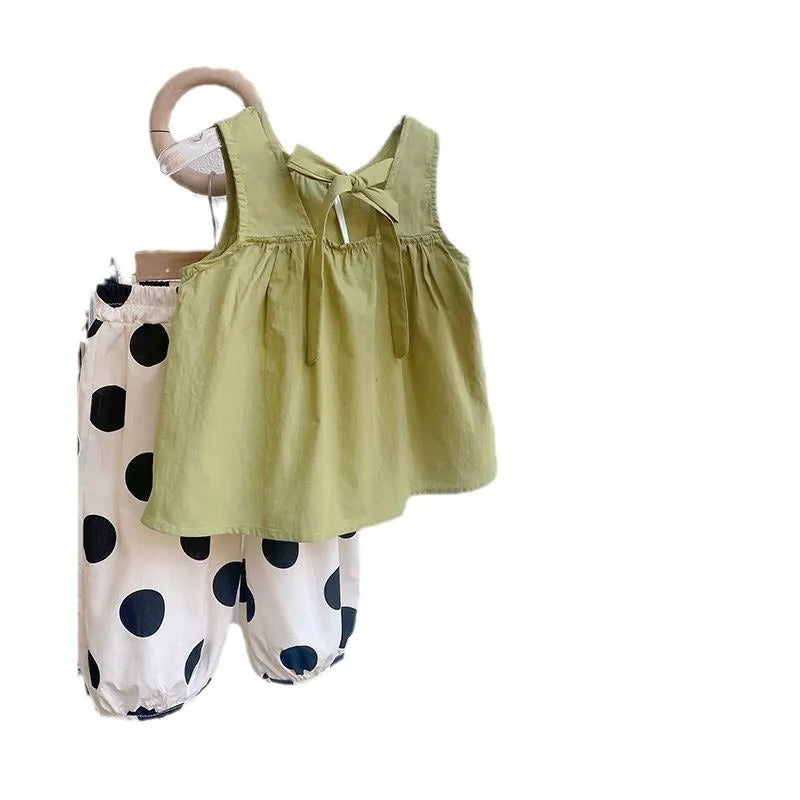 Girls' cotton polka dot sleeveless vest and cropped bloomers suit in green