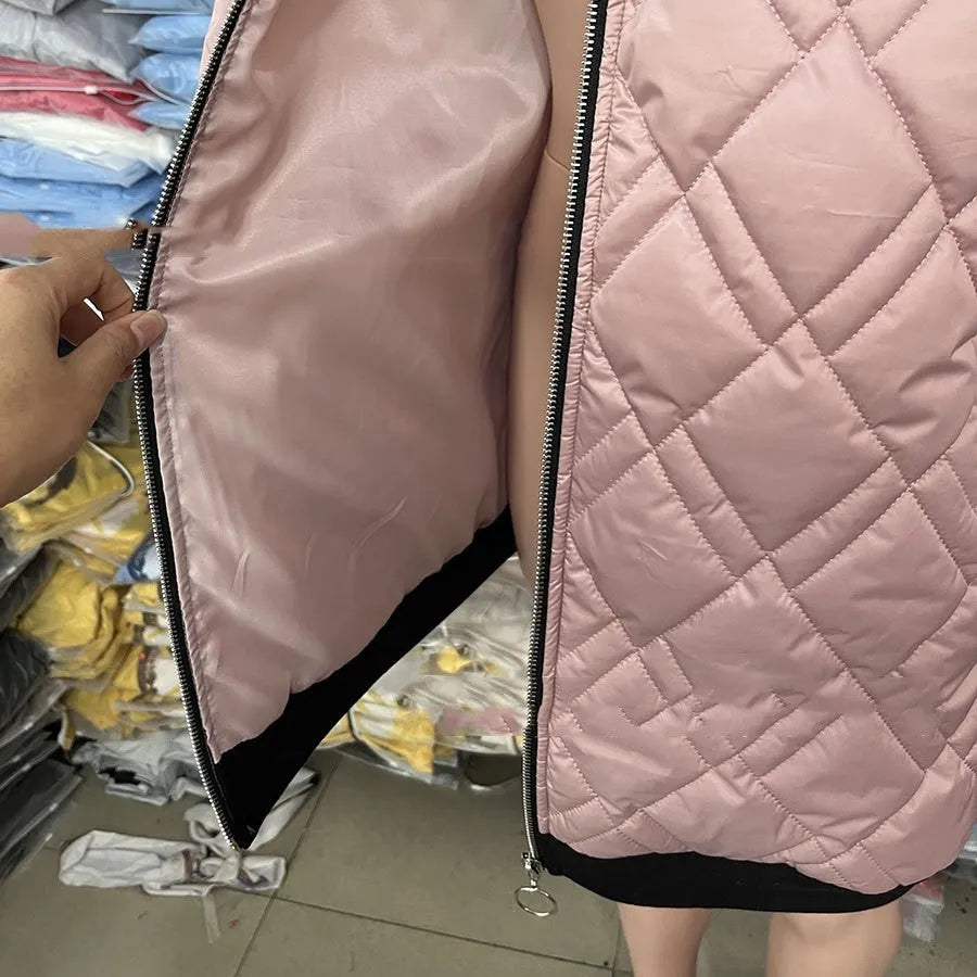 Women's casual hooded coat in black or pink with long sleeves