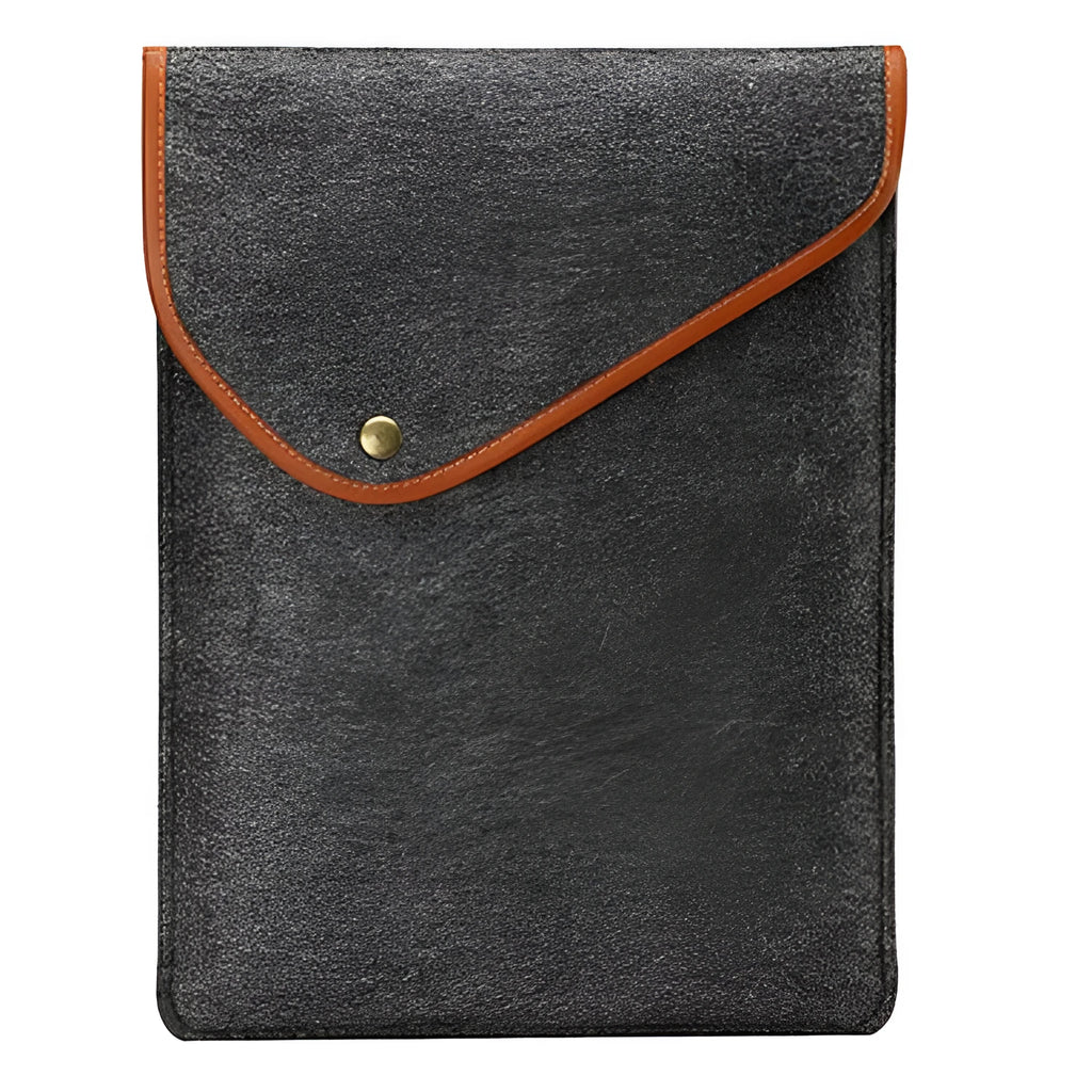 Flat felt computer bag dark grey with magnetic buckle closure on front