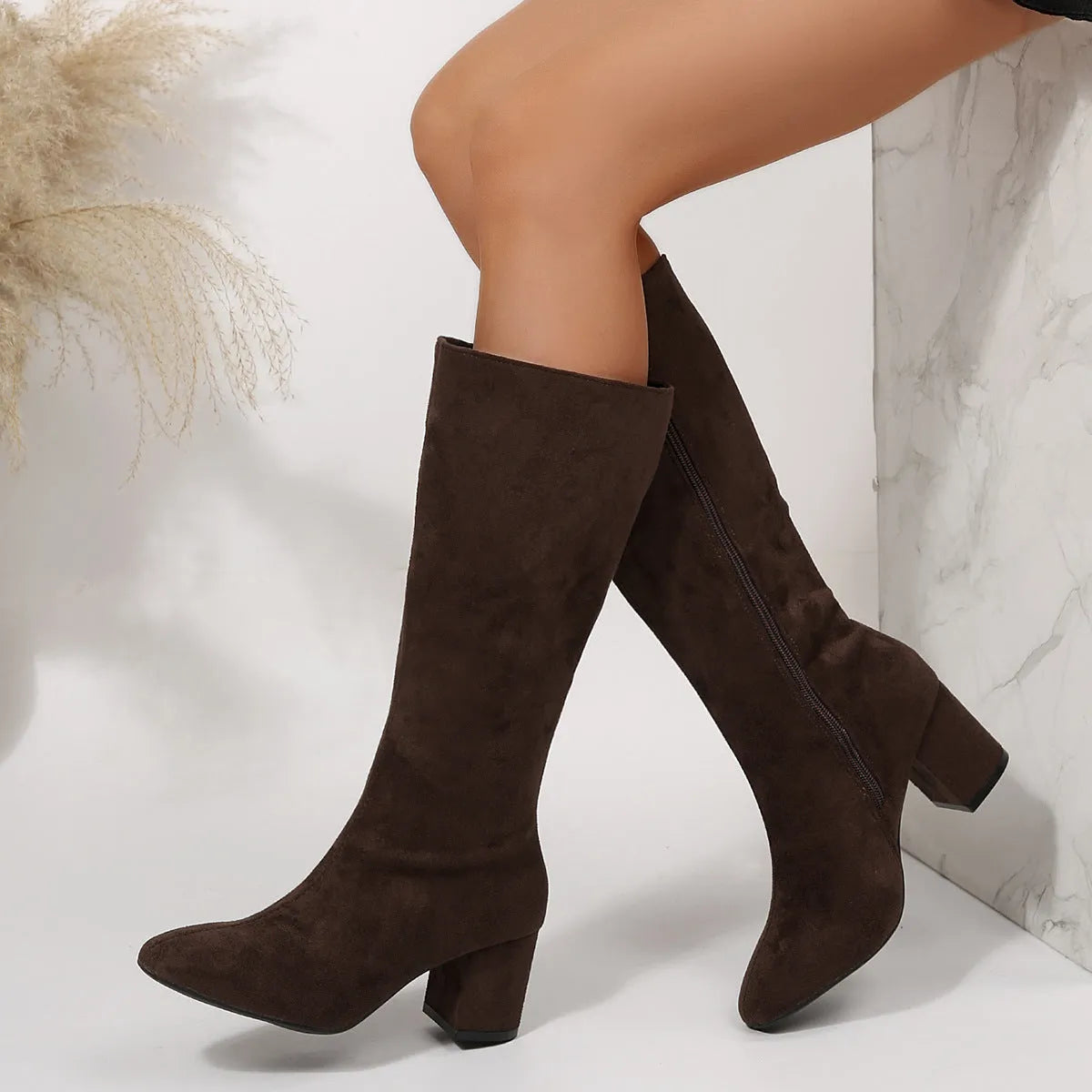 Wide pointed toe chunky heel below the knee suede boots in solid colour, back zipper, rubber sole