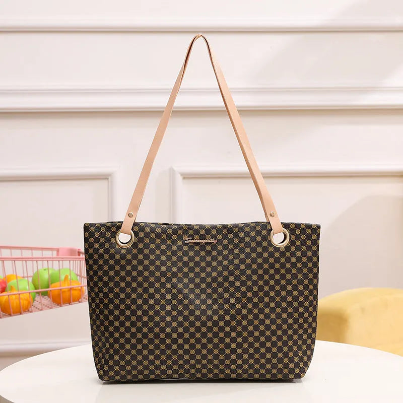 Large capacity casual retro printed shoulder underarm bag in PU with stitching