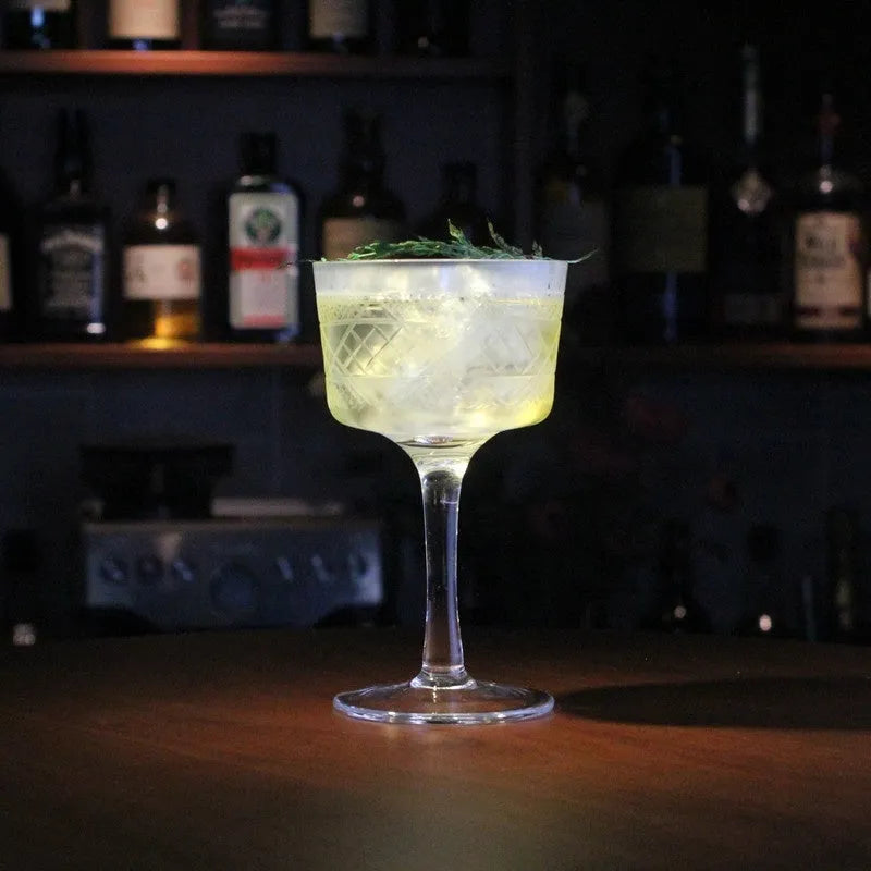Japanese style crystal martini cup with hand-carved dragon pattern, 101-200ml capacity, retr colour options