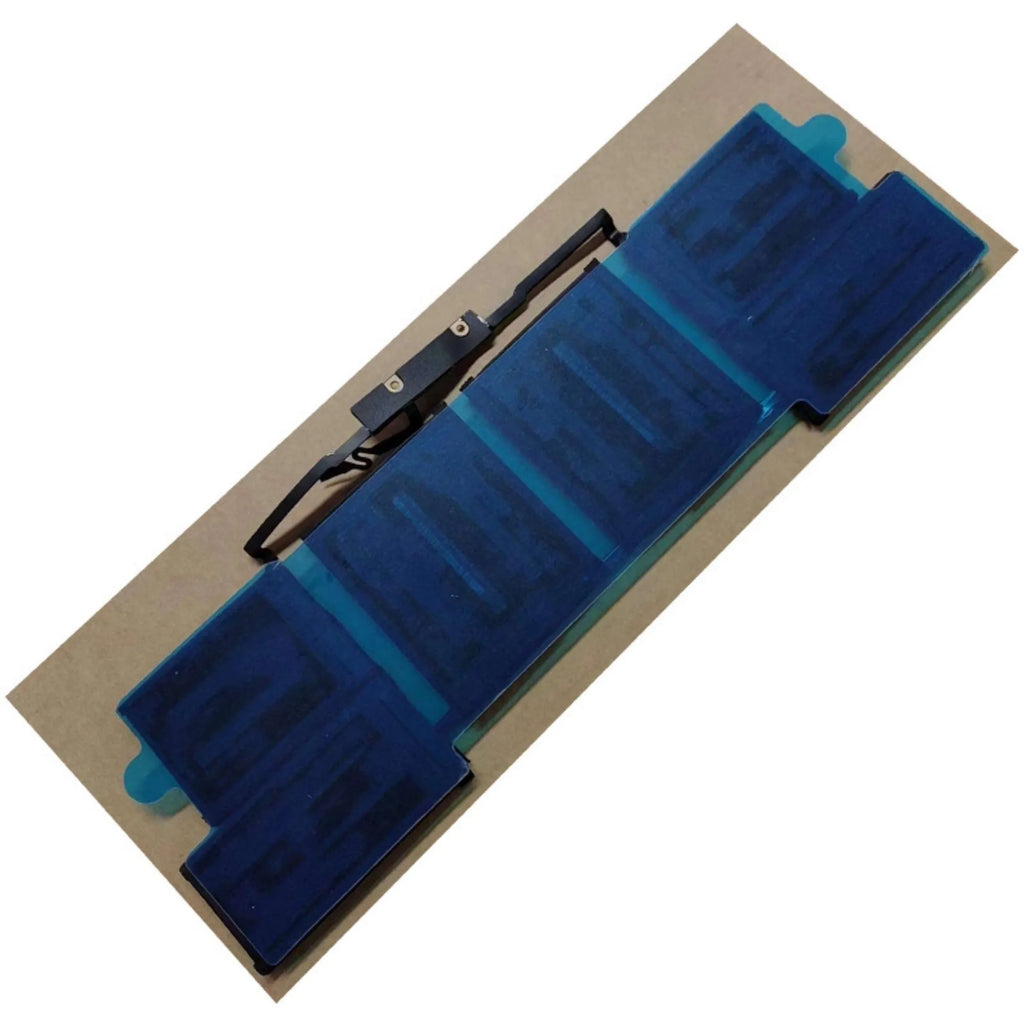 Black built-in laptop battery 6667mAh 6 cells for A1707 and A1820 models