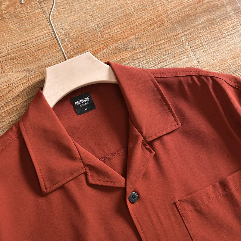Men's lightweight loose short sleeve solid colour summer shirt in Army Green on model