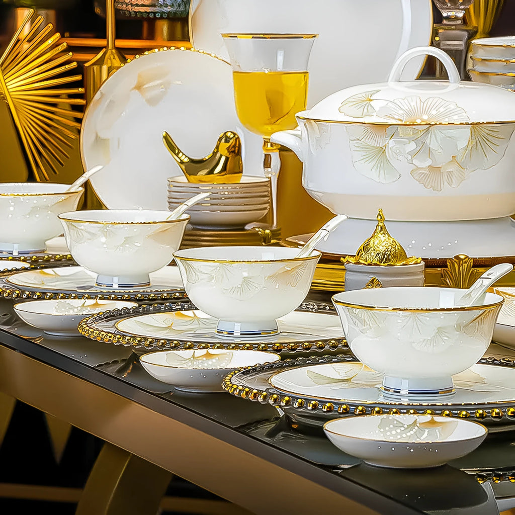 24-piece ceramic tableware gift set with glazed colour map bowls, spoons, and chopsticks