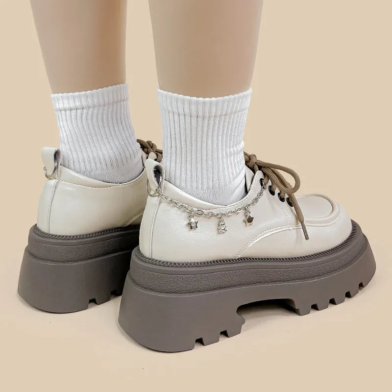 White women's platform Mary Jane shoes with lace-up front and 6-8cm chunky heel in XINGX bear colour.