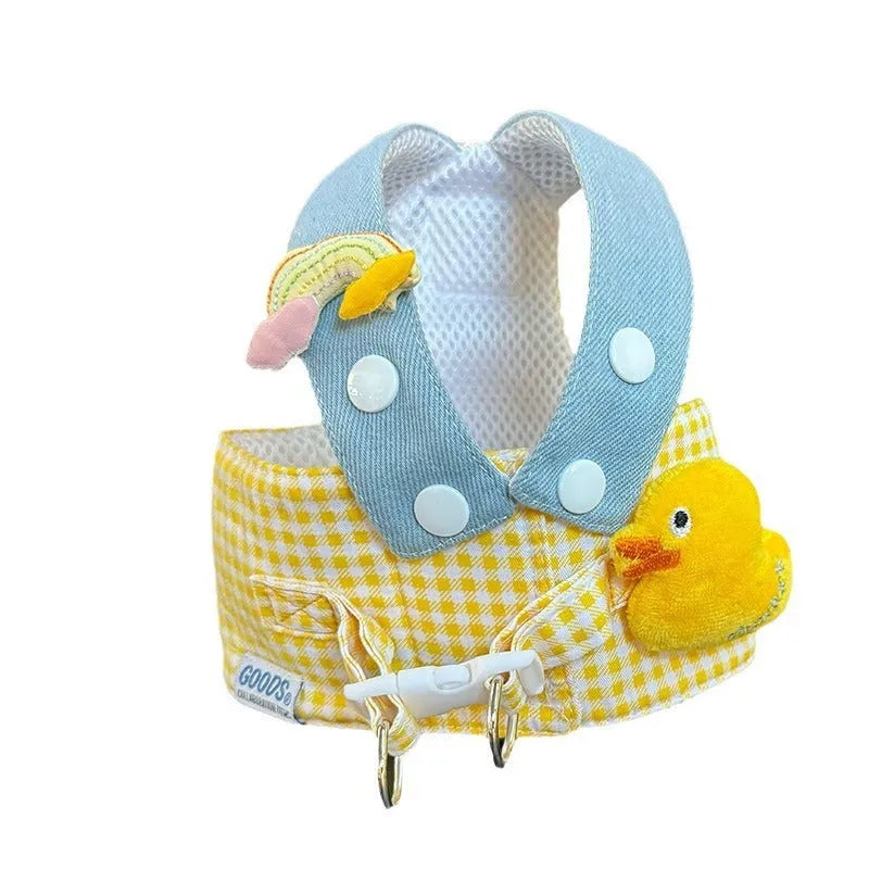 Pet harness and leash set with wire rope, cute hat, and three-piece cat clothes for small dogs and cats.