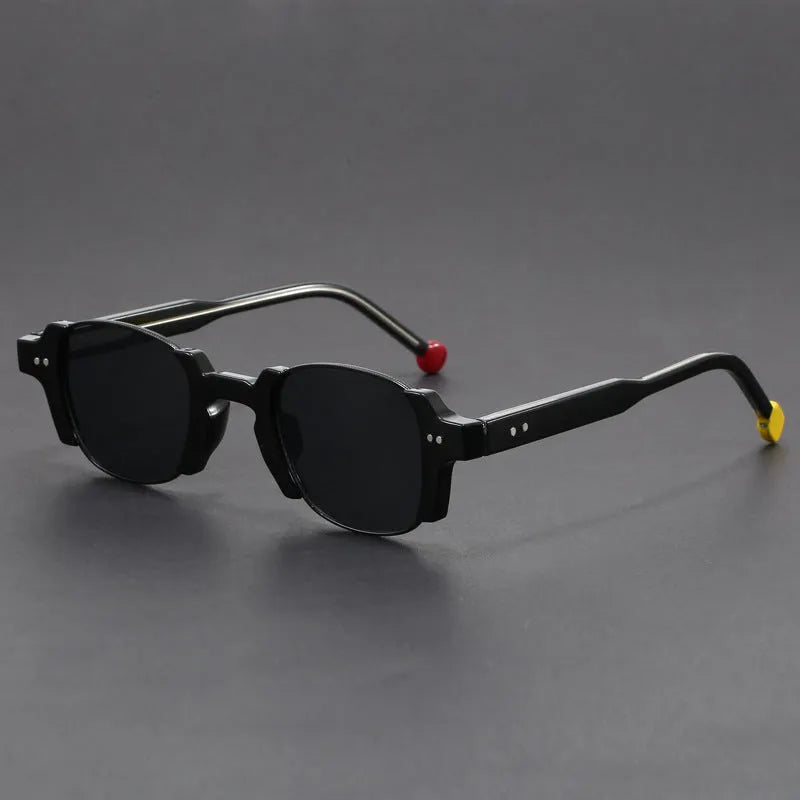 Square frame retro sunglasses with PC frame and AC lenses shown in multiple colour options.