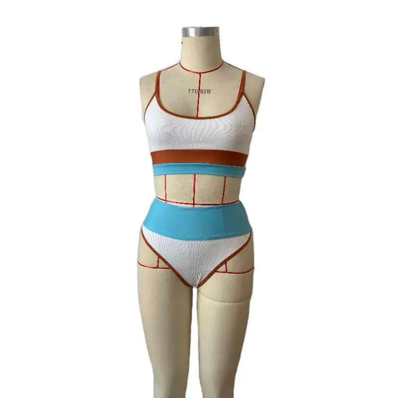 Women's solid colour quick-drying swimsuit top and shorts set