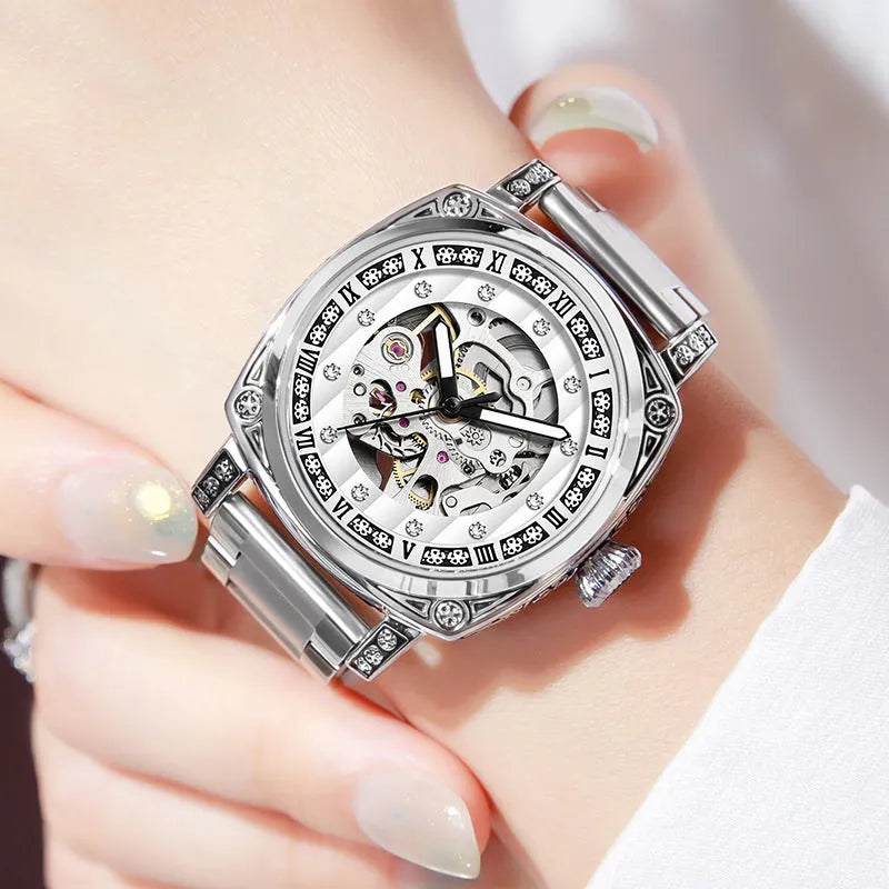 Mechanical watch with luminous hands and leather strap in multiple colour options