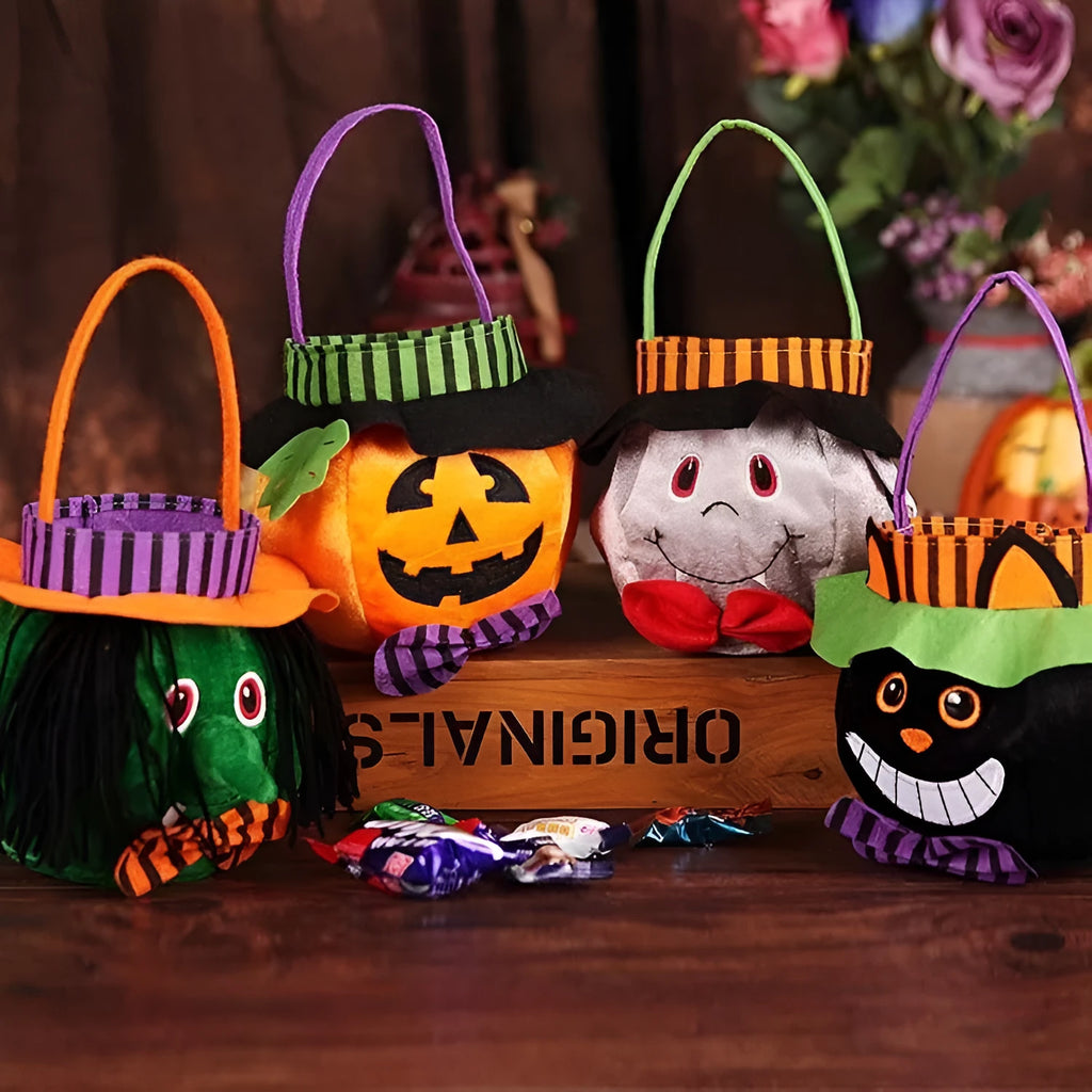 Square 16cm Halloween candy bag with pumpkin, witch, vampire, or black cat design.