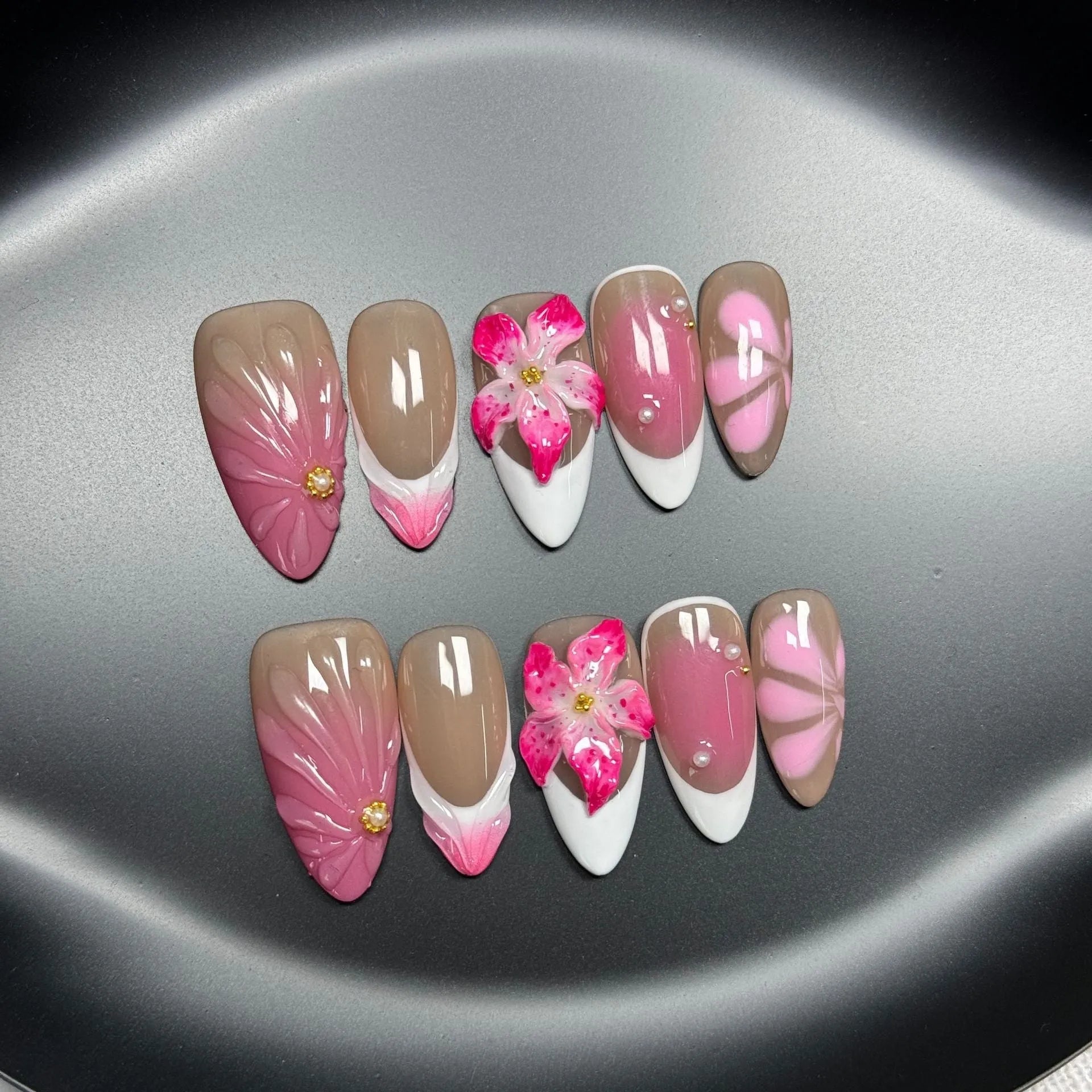 French style lily fluid ice flower three-dimensional false nails with almond shape in plastic wearable armour set