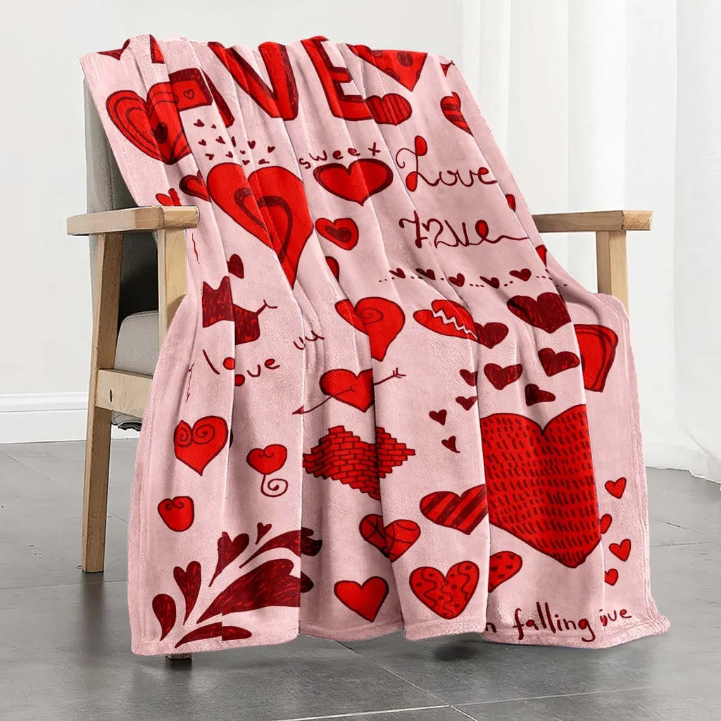 Heart printing polyester fibre blanket in modern simplicity style, available in multiple colours and sizes for warm lunch breaks