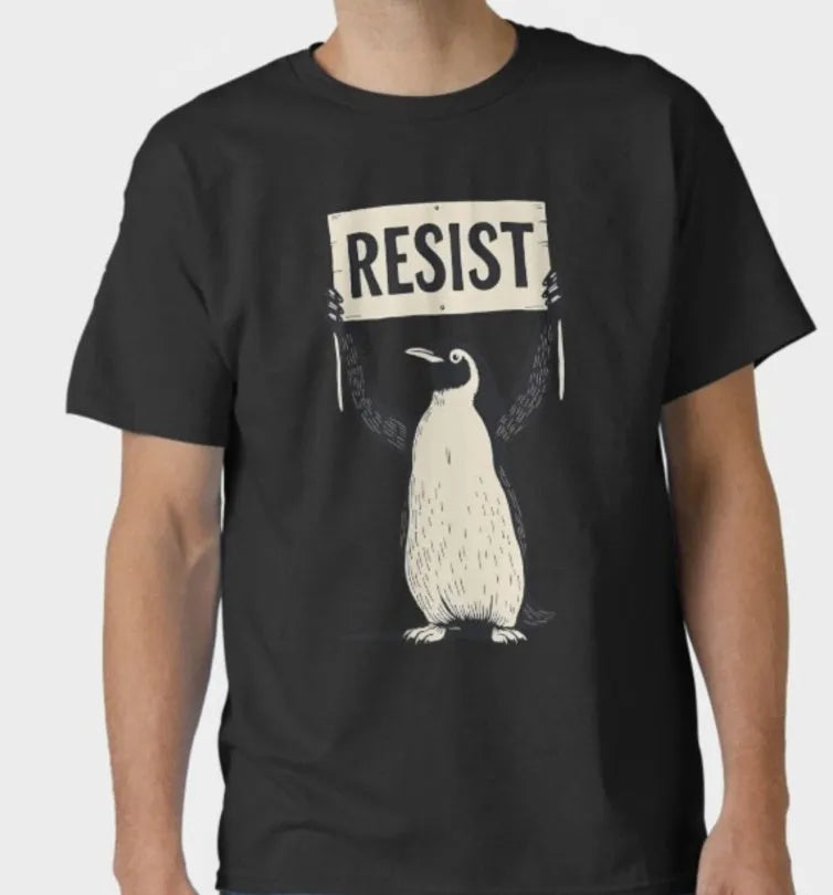100% cotton summer T-shirt with loose short sleeves in black, green or white colours