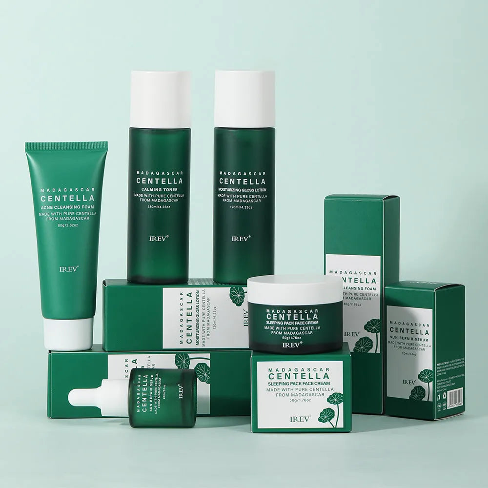 Snow Grass set combination facial skincare cosmetics with five products including Centella Asiatica for universal skin type