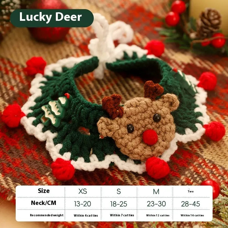 Christmas pet scarf collar with wool construction and festive patterns for dogs and cats