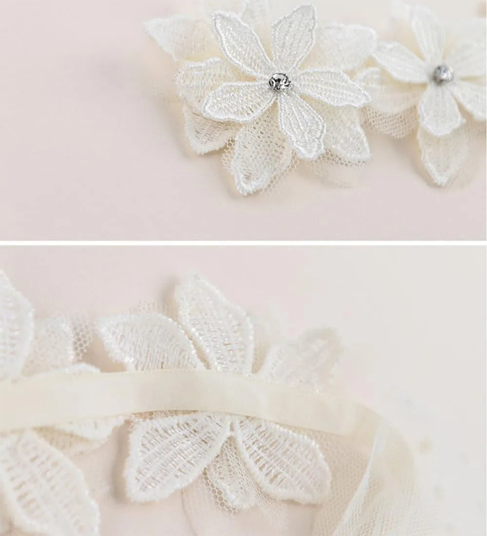 Baby girls headband with double bow-knot and lace floral design in soft cloth material