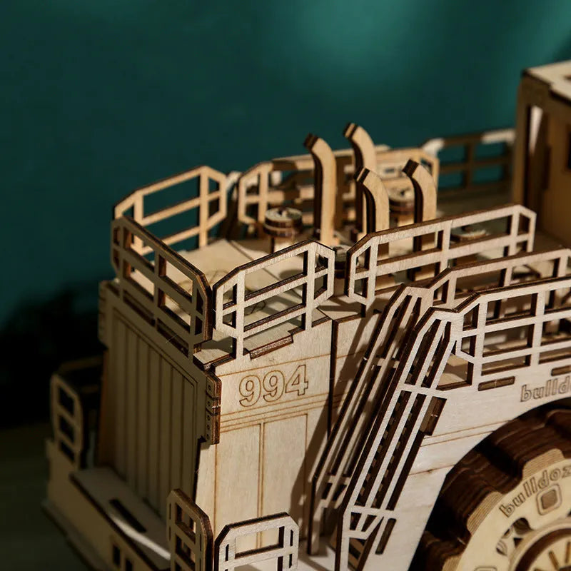Wooden puzzle forklift building block set with 312 pieces for teenagers aged 7-14