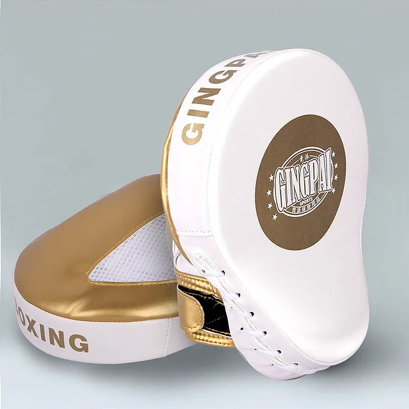 Vertical gold and green PU leather boxer sanda baffle target for martial arts training.