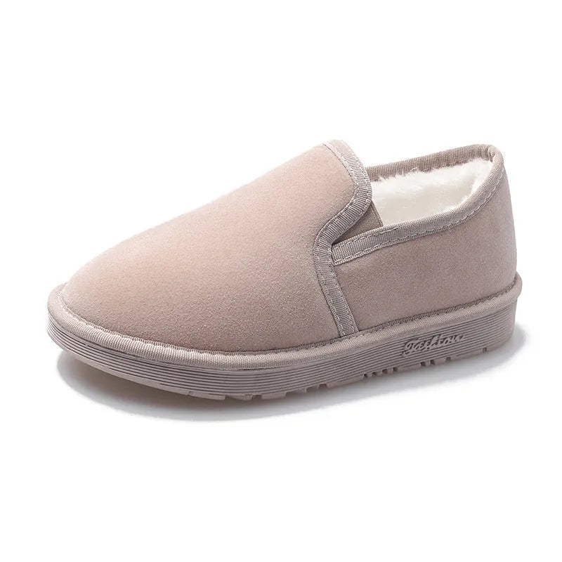 Fleece-lined flat heel snow boots in five colour options with round toe design