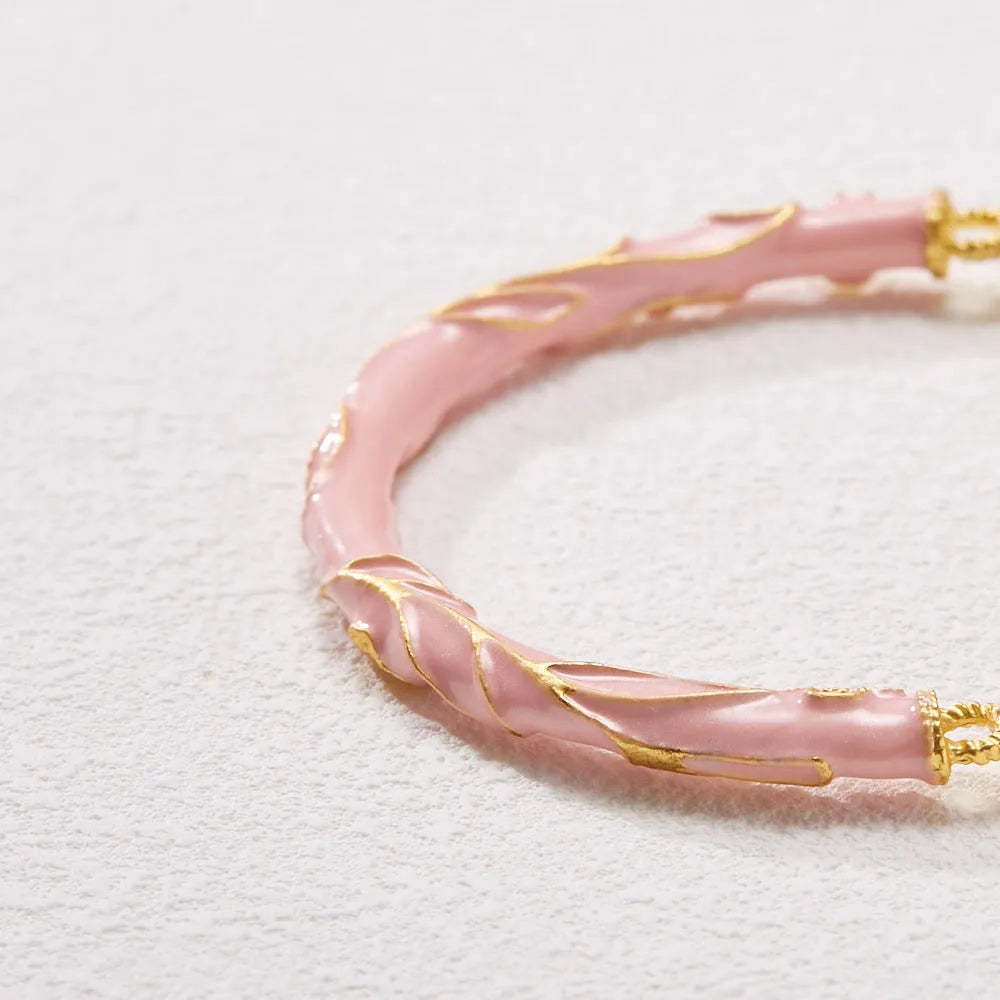 Handmade geometric lily jade bracelet in sunstone jinsi jade with Chinese style design