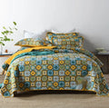 Double-sided pure cotton bedspread set with geometric pattern, 230x250cm cover and two 50x70cm pillowcases, on a 1.8m bed