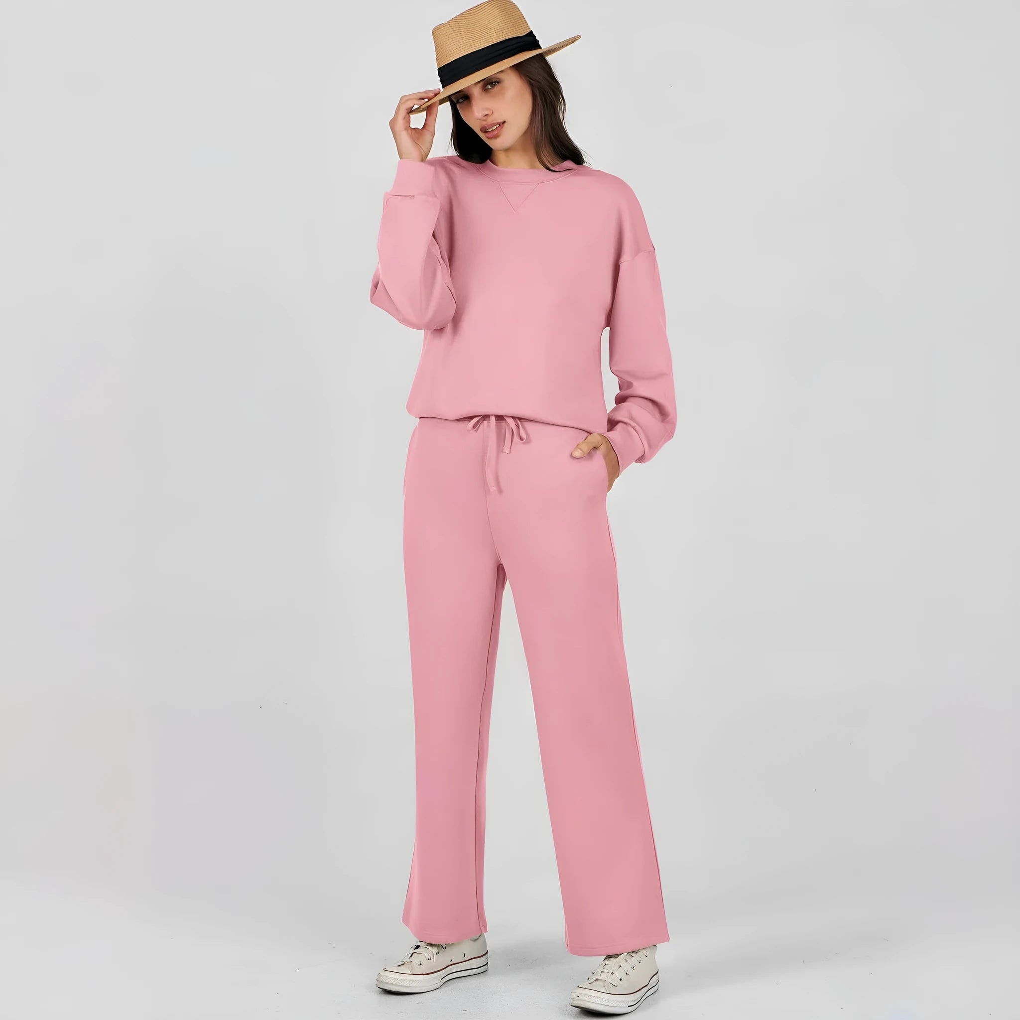 Colour block women's tracksuit with long sleeve top and matching trousers in black