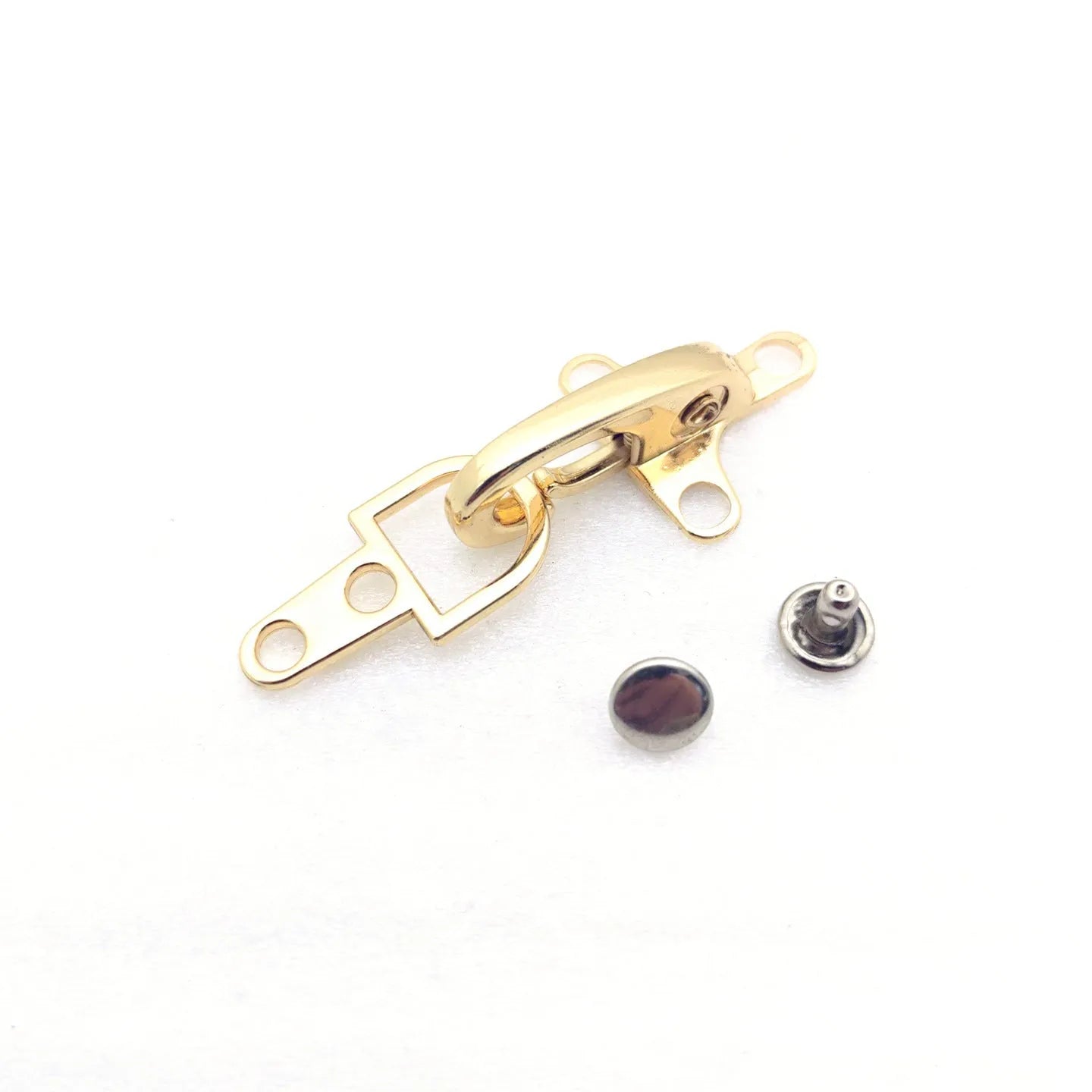 Alloy metal aircraft buckle decoration measuring 5.85cm in bronze, gold, gun colour, and silver finishes