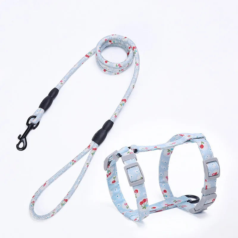 Cat I-shaped chest harness in Black with cotton rope and metal clip on white background