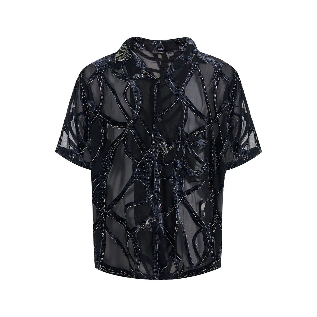 Lightweight translucent black and grey snake pattern men's short-sleeved shirt with lapel collar