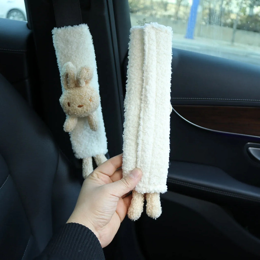 White lamb wool car seat belt shoulder protector with cartoon rabbit and bear designs
