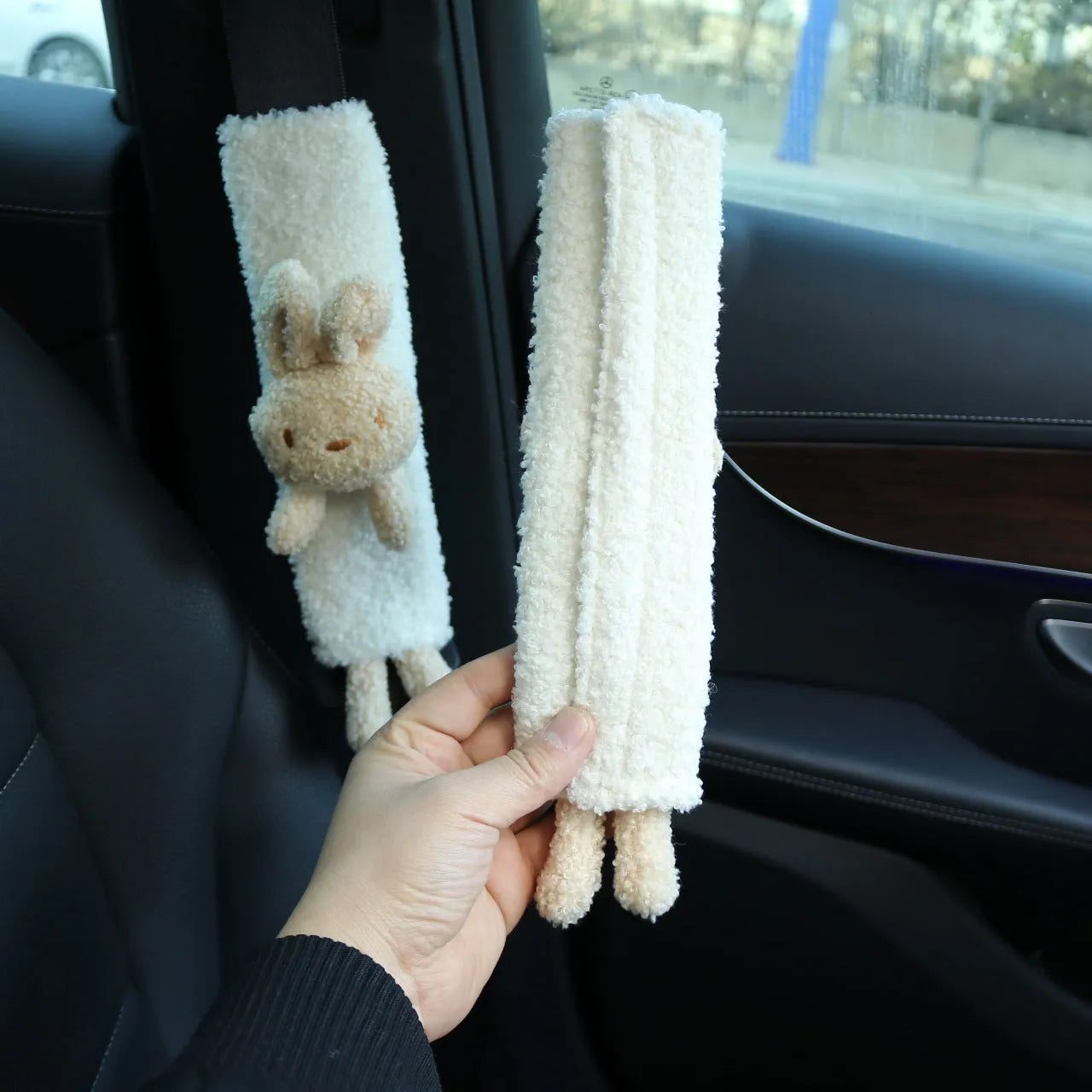 White lamb wool car seat belt shoulder protector with cartoon rabbit and bear designs