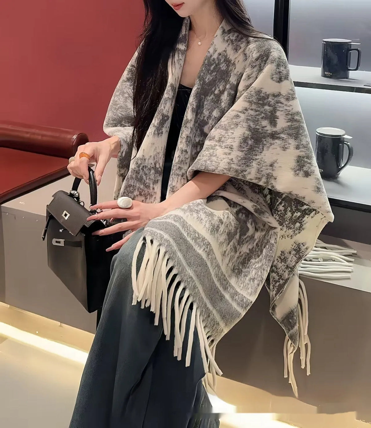 Women's casual tassel scarf cape in picture colour, polyester, free-size shawl wrap