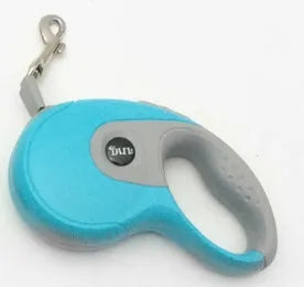 5 metre retractable dog leash with ABS housing and metal lock in blue
