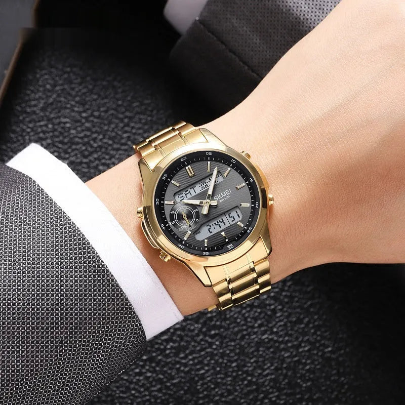 Men's luminous steel strap watch with multifunctional dial in gold finish