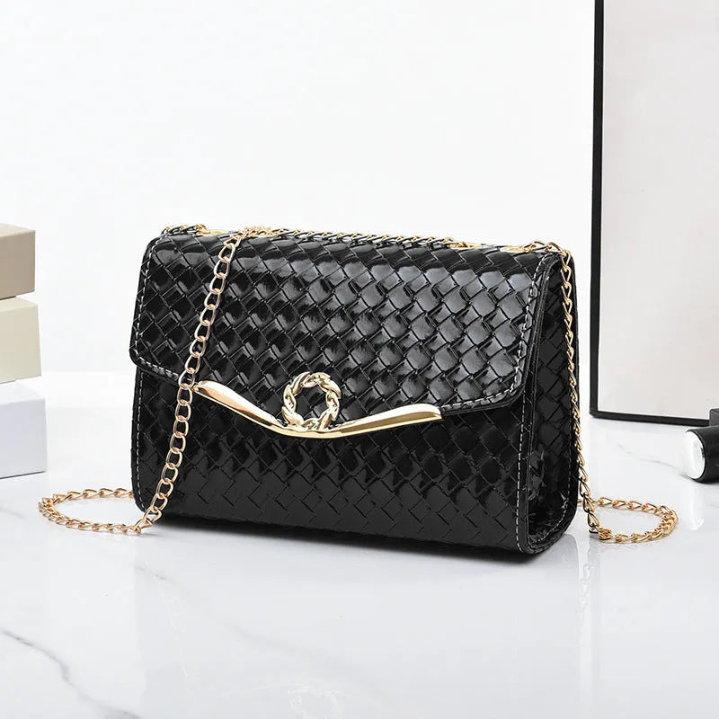 Small PU leather chain shoulder messenger bag in solid colour with woven detail and clamshell opening