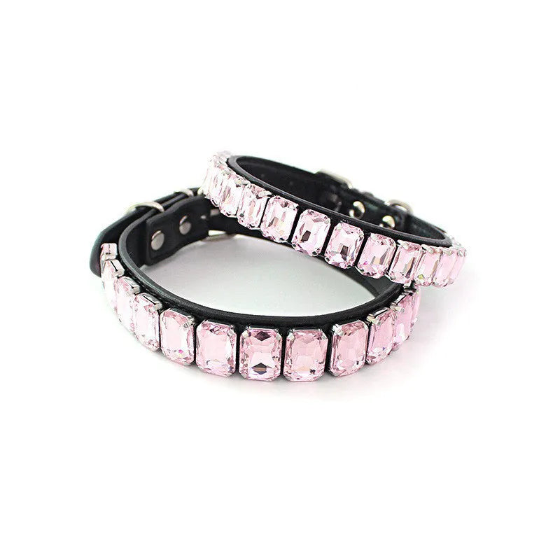 PU pet collar in multiple colours with size options XS to XL for dogs and cats