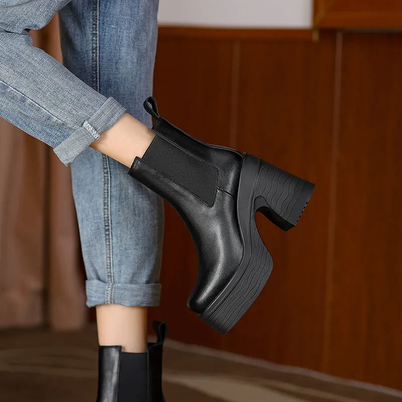 Women's square toe chunky heel platform ankle boots in black with waterproof colour-blocked platform