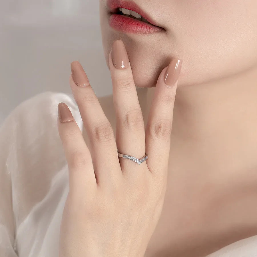 V-shaped adjustable ring for women with zircon inlaid detailing in white gold finish