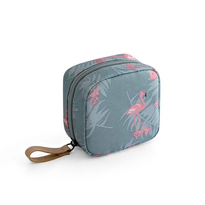 Cloth cube-shaped makeup storage bag with a plain pattern, shown in blue, pink, white, and white pink colour options