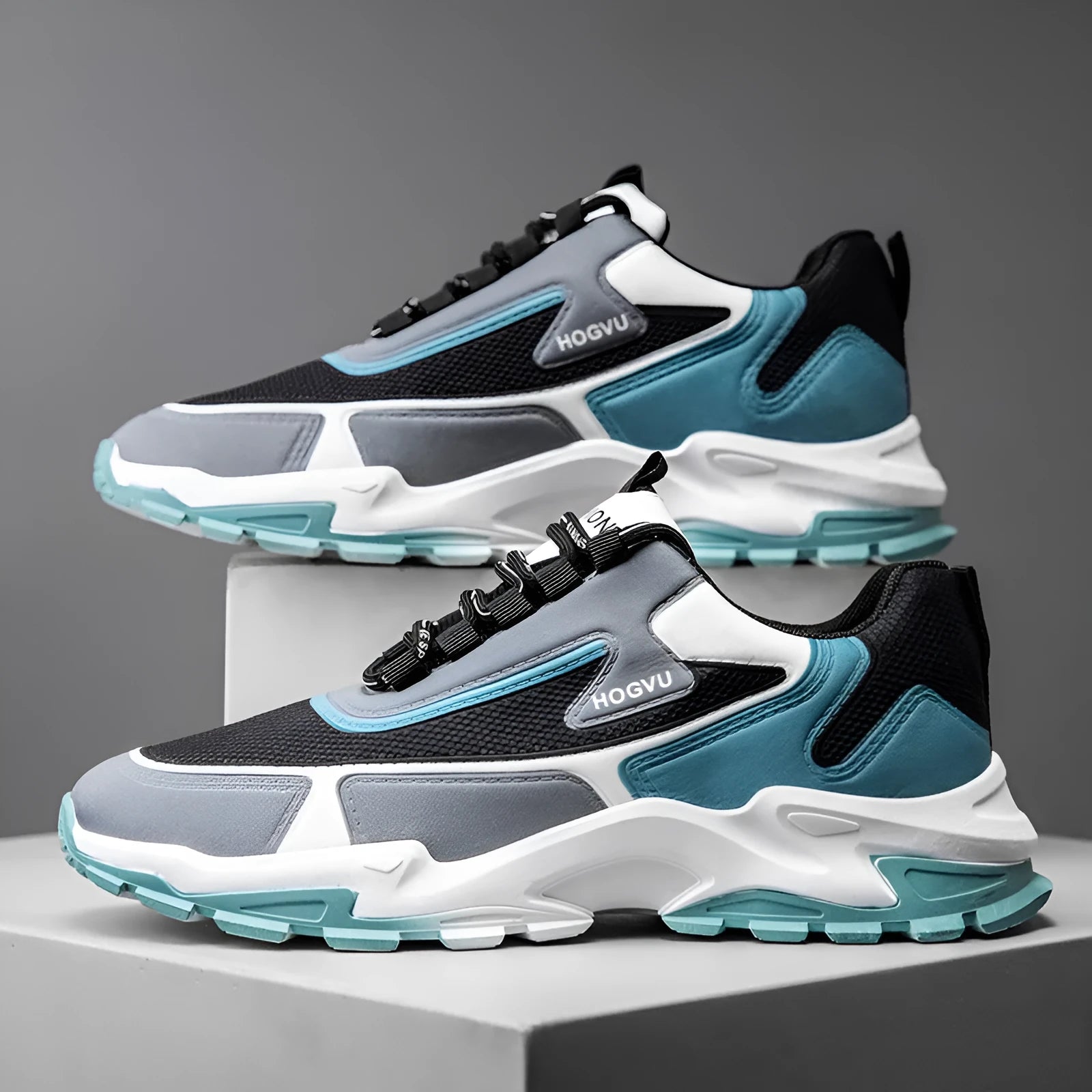 Men's breathable mesh running shoes with injection moulded sole, front lace-up, black and blue colour, size 39-44