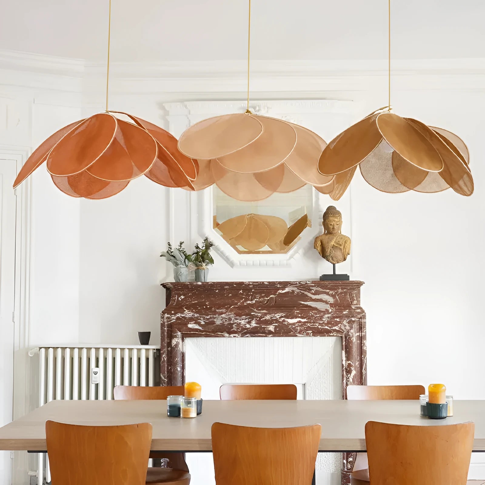 Bohemian-style cloth hanging lamp with log wind design in a choice of colours and sizes.