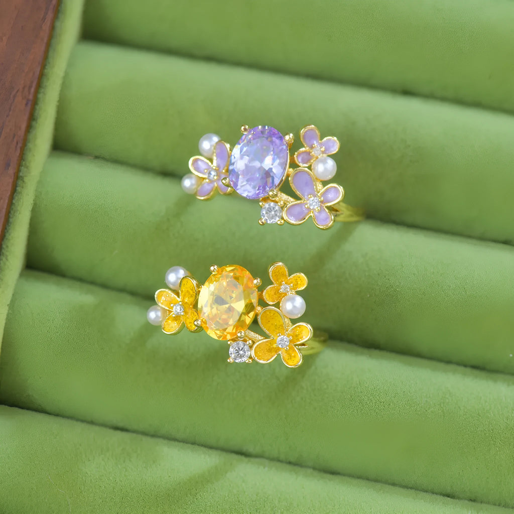 Women's floral open ring with zirconia stones in yellow or light purple electroplated metal